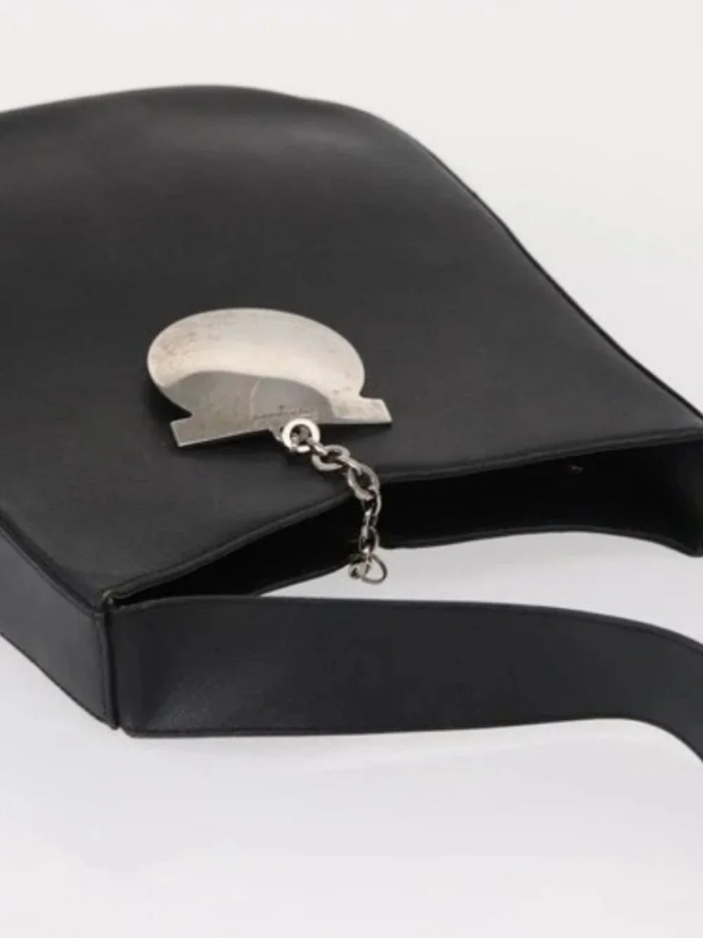 Salvatore Ferragamo Gancini Shoulder Bag Leather Black Silver Auth bs30966